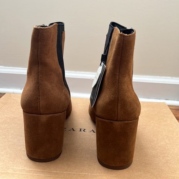 NEW Zara Suede Leather Ankle Booties in Cognac Brown, Size 38/ US 7.5 - Picture 3 of 5